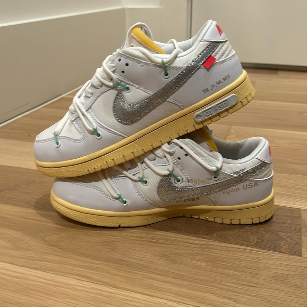 Off White Lot 1 Nike Dunks Size 7 VNDS